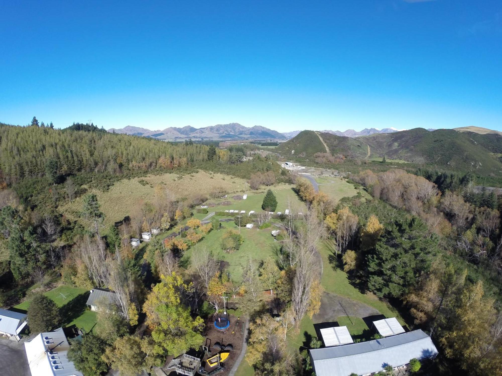 高山探险假日公园 汉默温泉 外观 照片